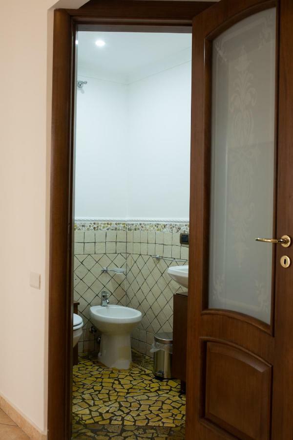 Apartamento Dimora De Curtis Nápoles Exterior foto